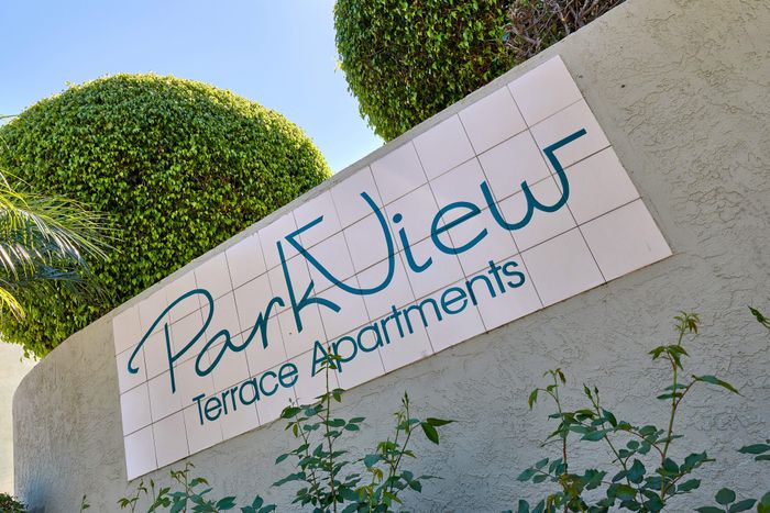 Parkview Terrace Apartments Sign