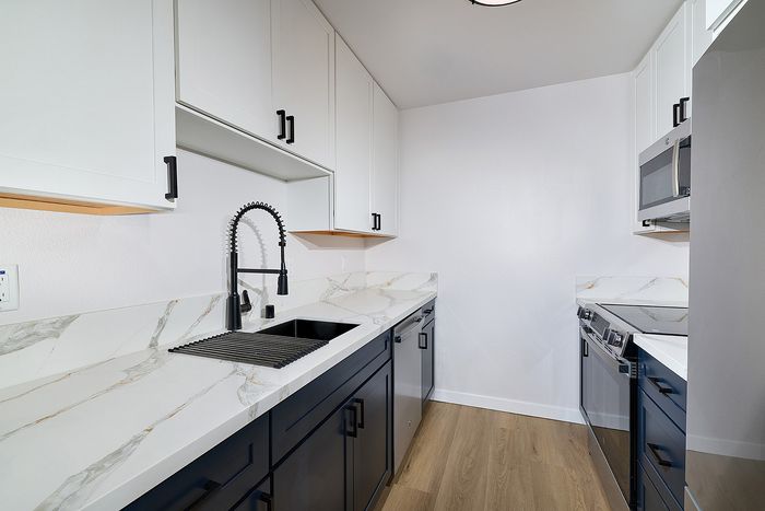 Kitchen in unit 36 at Melrose Canyon