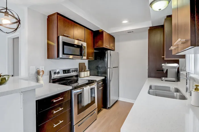 virtually staged kitchen at fanita meadows