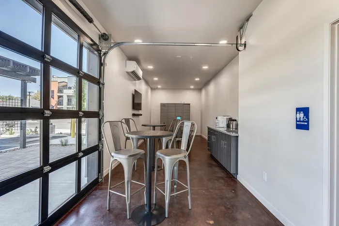 common room at oner midtown