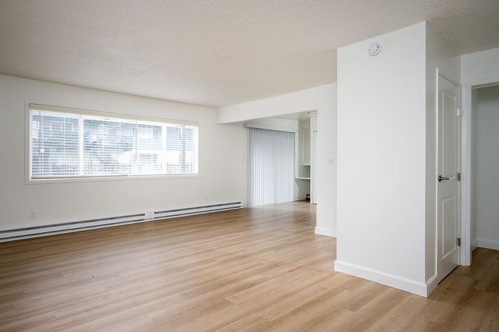 living room with attached kitchen