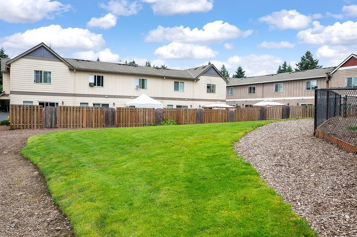 Fenced grassy area at Fairview Court Townhomes in Vancouver WA