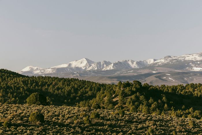 view of the sierra nevada mountains
