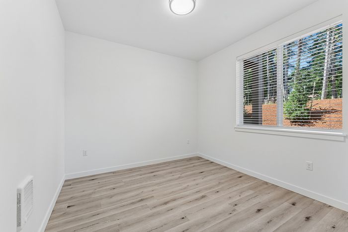 spacious bedroom at Spring Meadow apartments in Newberg, OR