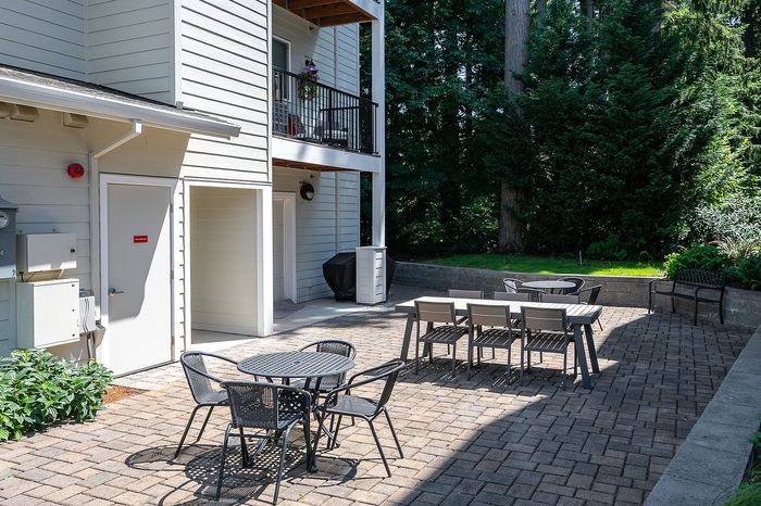 trillium woods exterior
