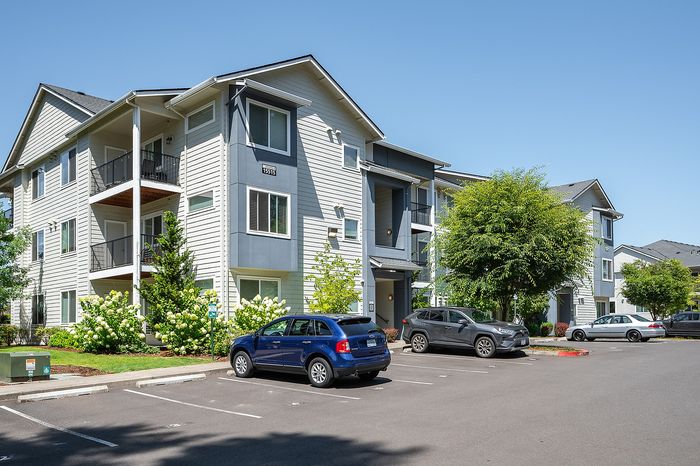 trillium woods exterior