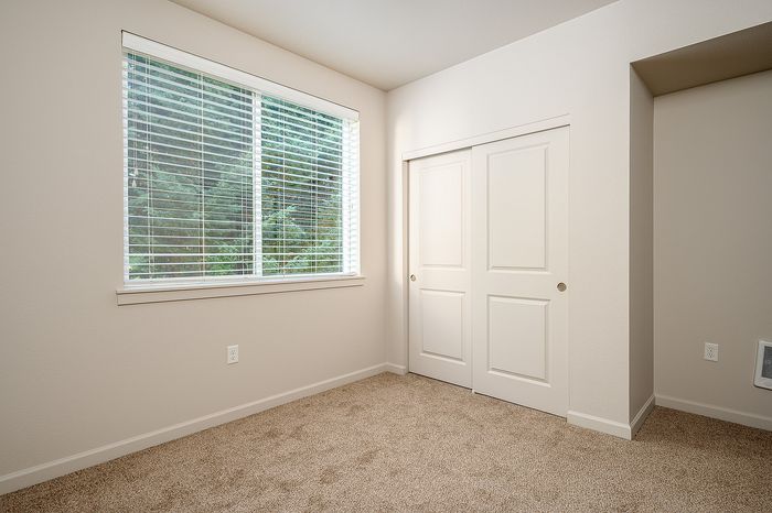 bedroom interior of trillium woods