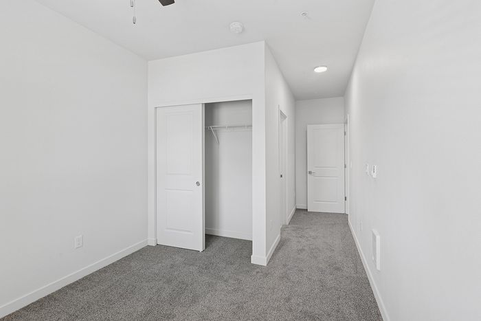 bedroom of rogers landing
