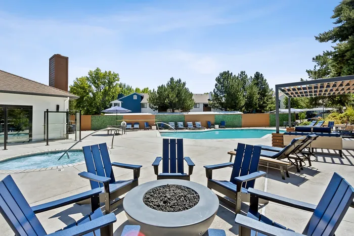 outdoor fire pit with pool and hot tub