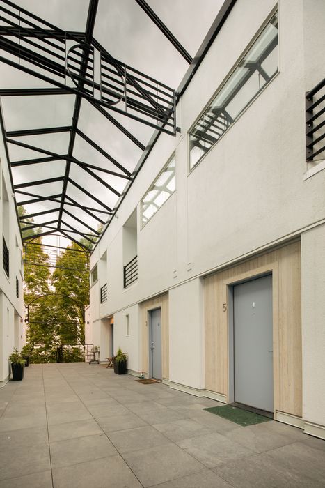exterior of the george