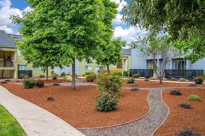 walking path through boulder gardens apartments