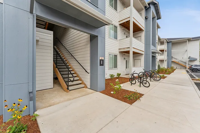 Spring Meadow Apartments Exterior