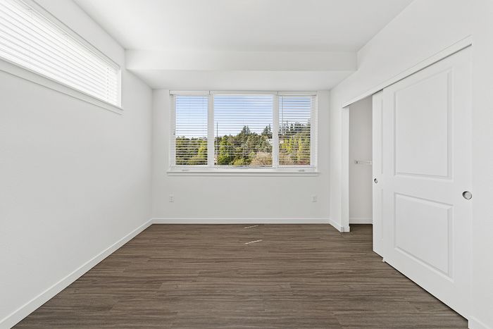 bedroom with attached closet