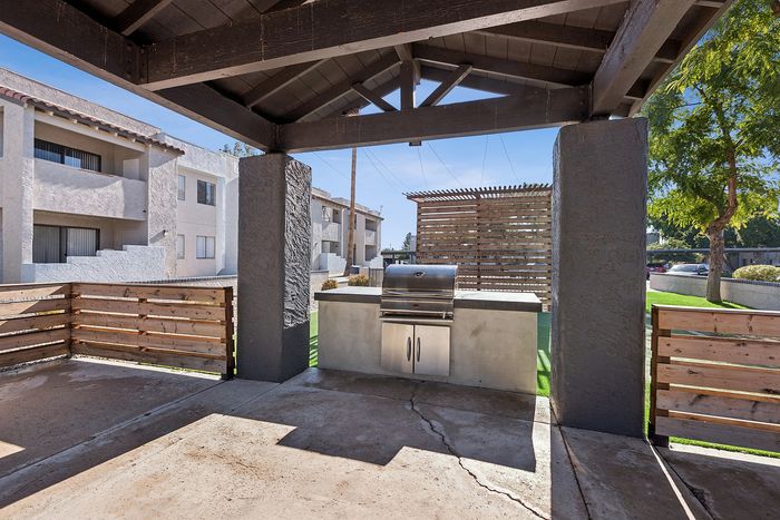 BBQ area at Peoria Grand