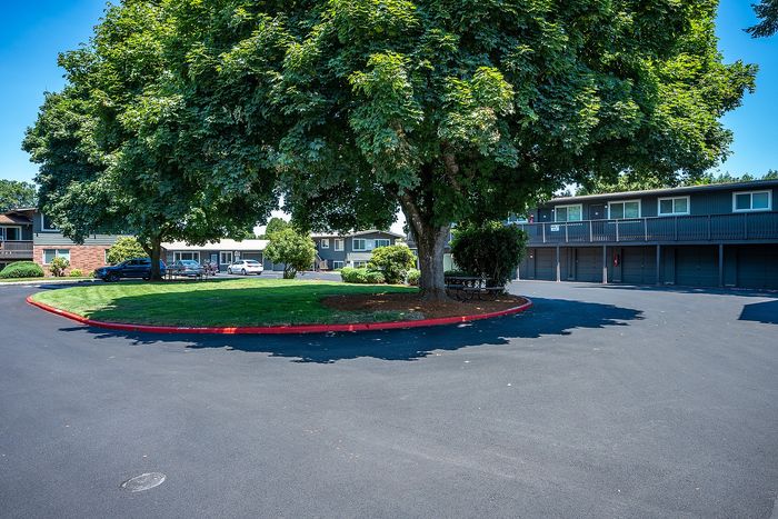 exterior of hidden court apartments