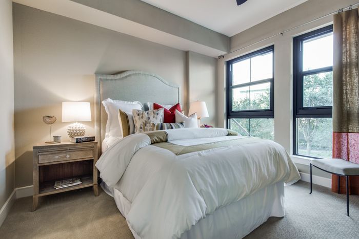 Spacious Bedroom | The James | HOUSTON, TEXAS