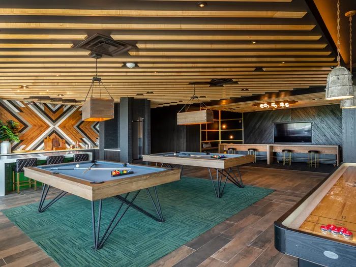 The McAdams at Memorial City Clubhouse | Houston, TX Apartments | Apartments in Houston, TX