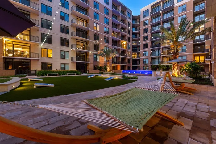 The McAdams at Memorial City Building | Houston, TX Apartments | Apartments in Houston, TX