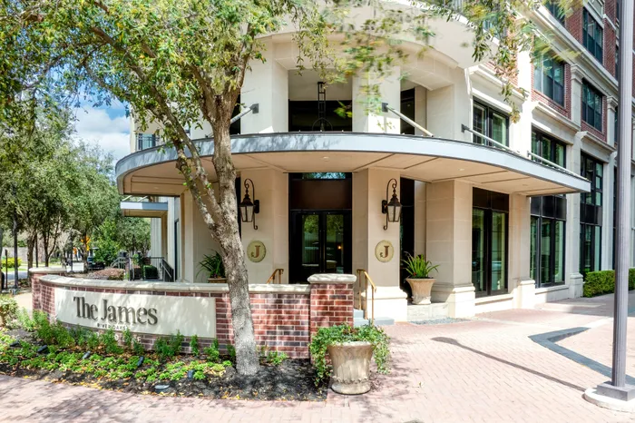 The James | Houston, TX Apartments | Apartments in Houston