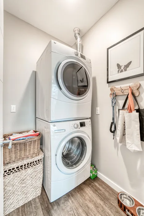 Piper Lakes Front-Loading Washer and Dryer