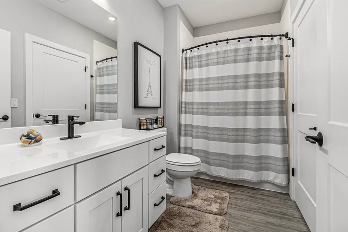The Tribune Lofts - 2-Bedroom Bathroom