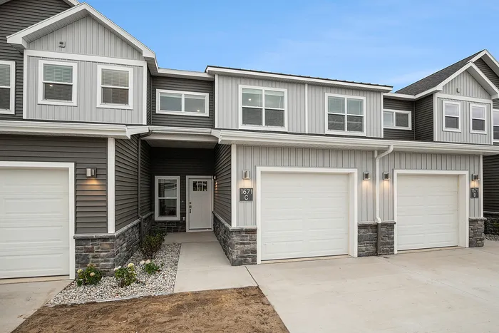 The Summit at Harvey Townhomes - Exterior Front