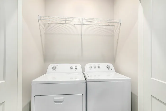 The Summit at Harvey Townhomes - Laundry