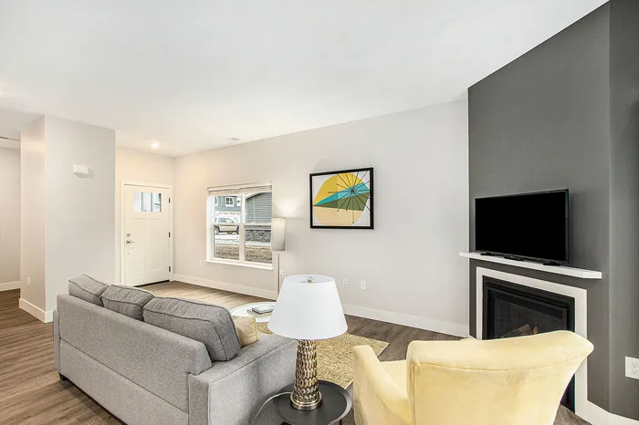 The Summit at Harvey Townhomes - Living Room