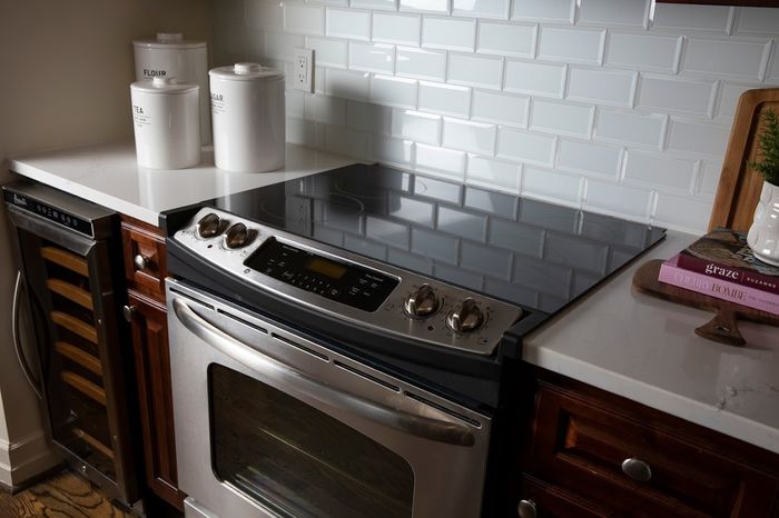 Luxurious Kitchen | Apartment Homes in Houston, TX | The Belle Meade at River Oaks