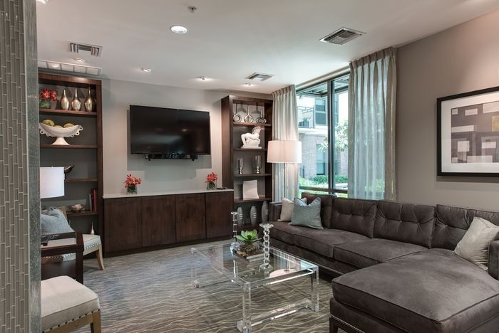 Resident Lounge Apartment Homes for rent in Houston, TX | The Belle Meade at River Oaks