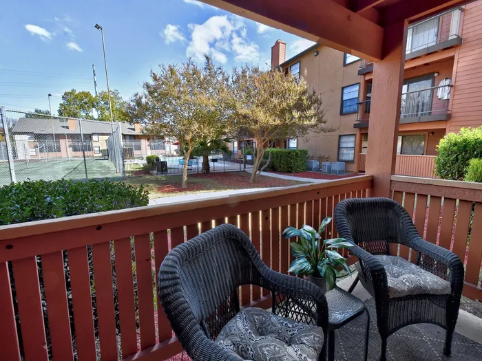 Iron Horse Valley Apartments