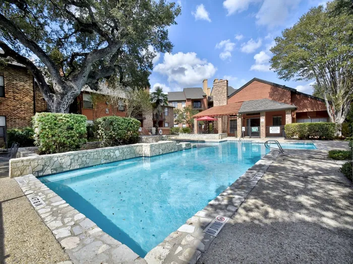 Iron Horse Valley Apartments