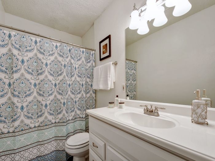 Hunter's Glen Apartments - San Antonio TX