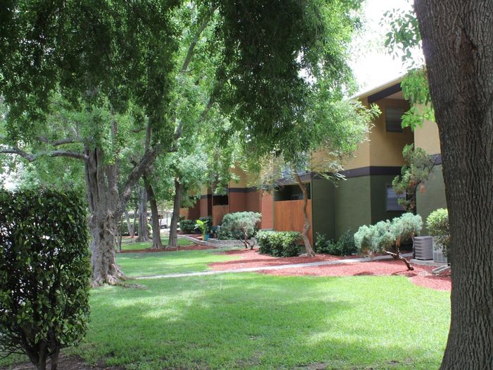 Hunter's Glen Apartments - San Antonio TX