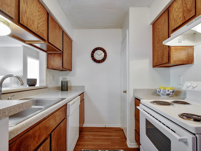 Silver Oaks Apartments