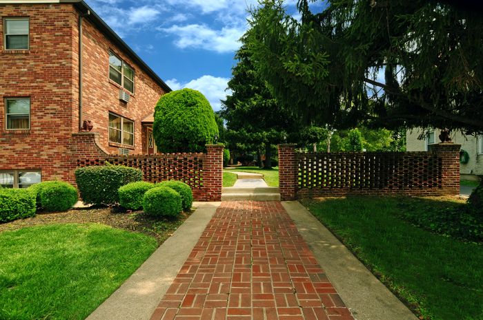 Donna Ann Apartments exterior