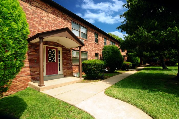 Donna Ann Apartments exterior