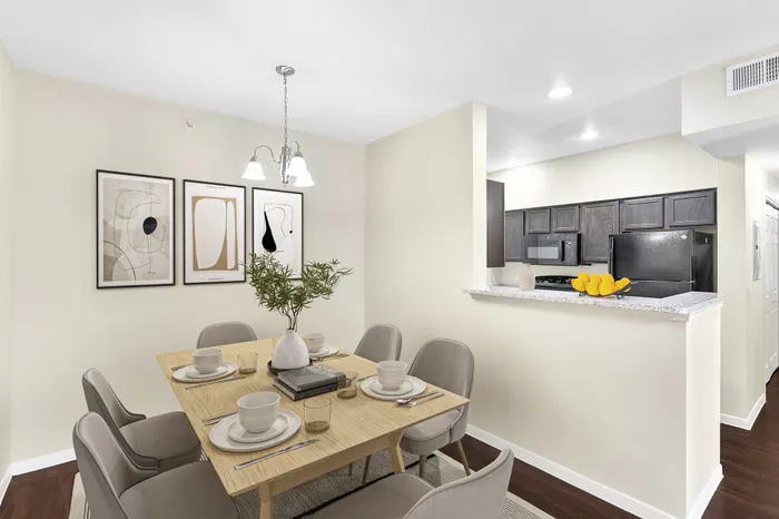 Staged dining space area with modern decor in Seguin, TX.