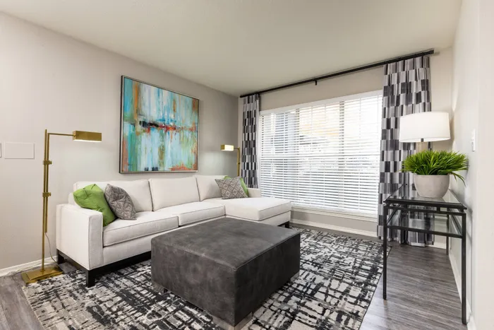 Spacious living room