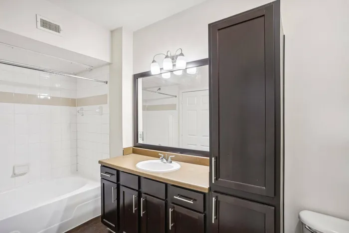 full bathroom
