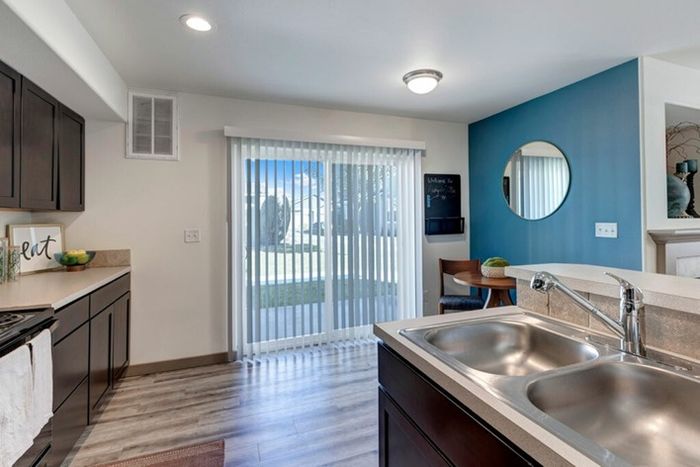 Modern Kitchen | Apartments In Pasco Wa | Navigator Villas