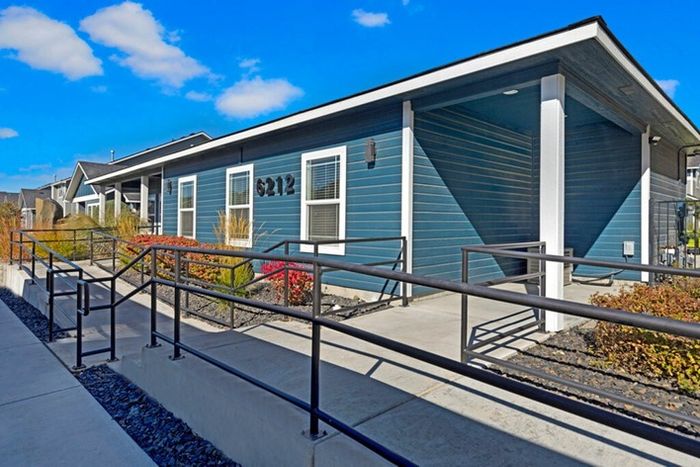 Pasco Apartment Community | Apartments In Pasco Wa | Navigator Villas