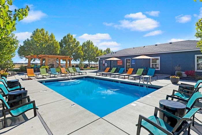 Resort Style Pool | Apartments For Rent In Pasco Wa | Navigator Villas