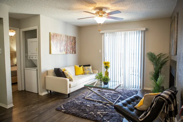 Azur Apartments, Waco, Texas