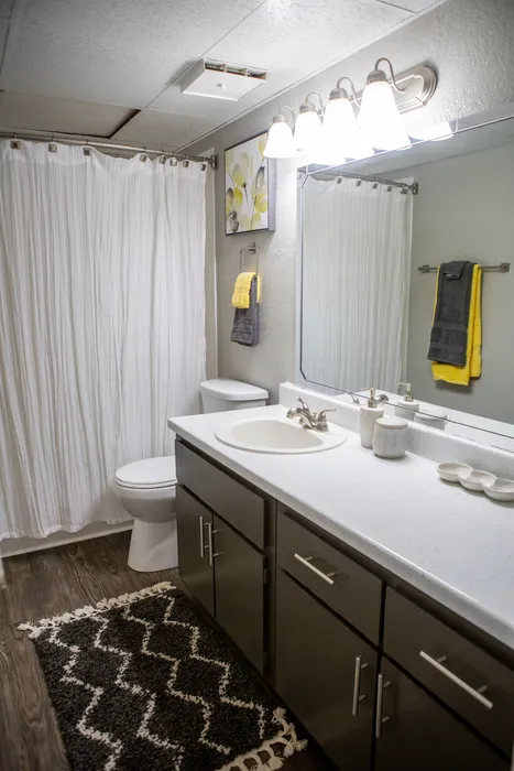 Azur Apartments, Waco, Texas