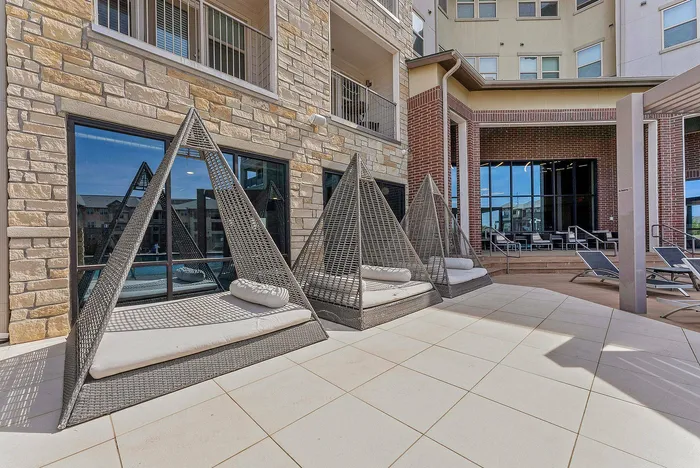 Resort style lounge outdoor seating at Discovery Park, Denton TX