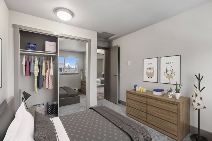 large bedrooms with closets at Vibe Appartments