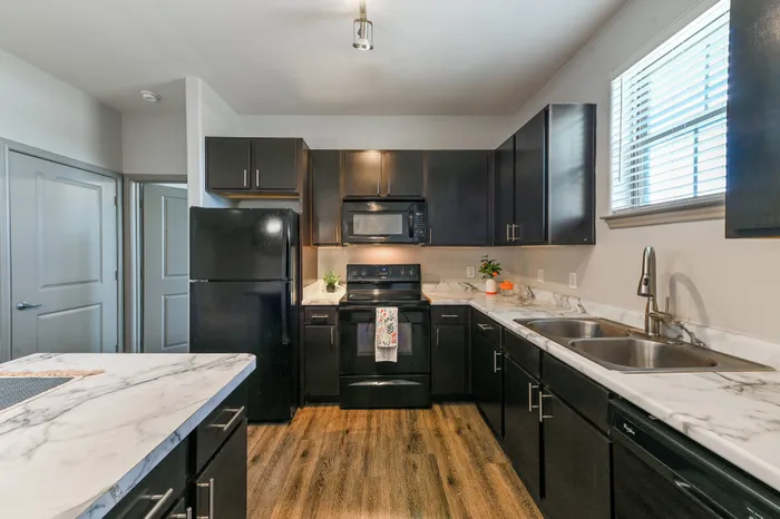 Newly rennovated state of the art kitchen at Encore Crossing