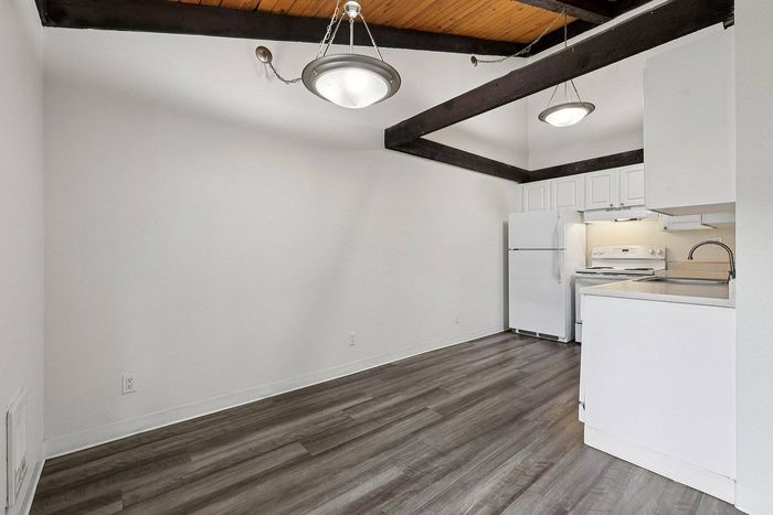 Foster Creek apartments vaulted ceiling interior in Tukwila Washington
