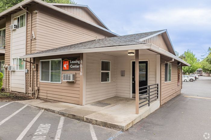 Modern leasing office at Fox Pointe Apartments in Portland, Oregon
